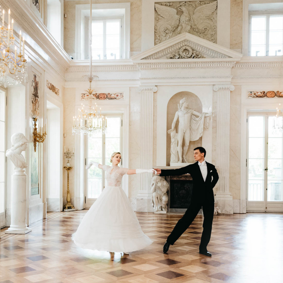 Wedding Ceremony in the Royal Łazienki Museum as a perfect alternative to a wedding in the Registry Office. Wedding in Poland